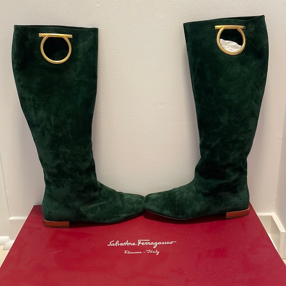 Salvatore Ferragamo suede green boots